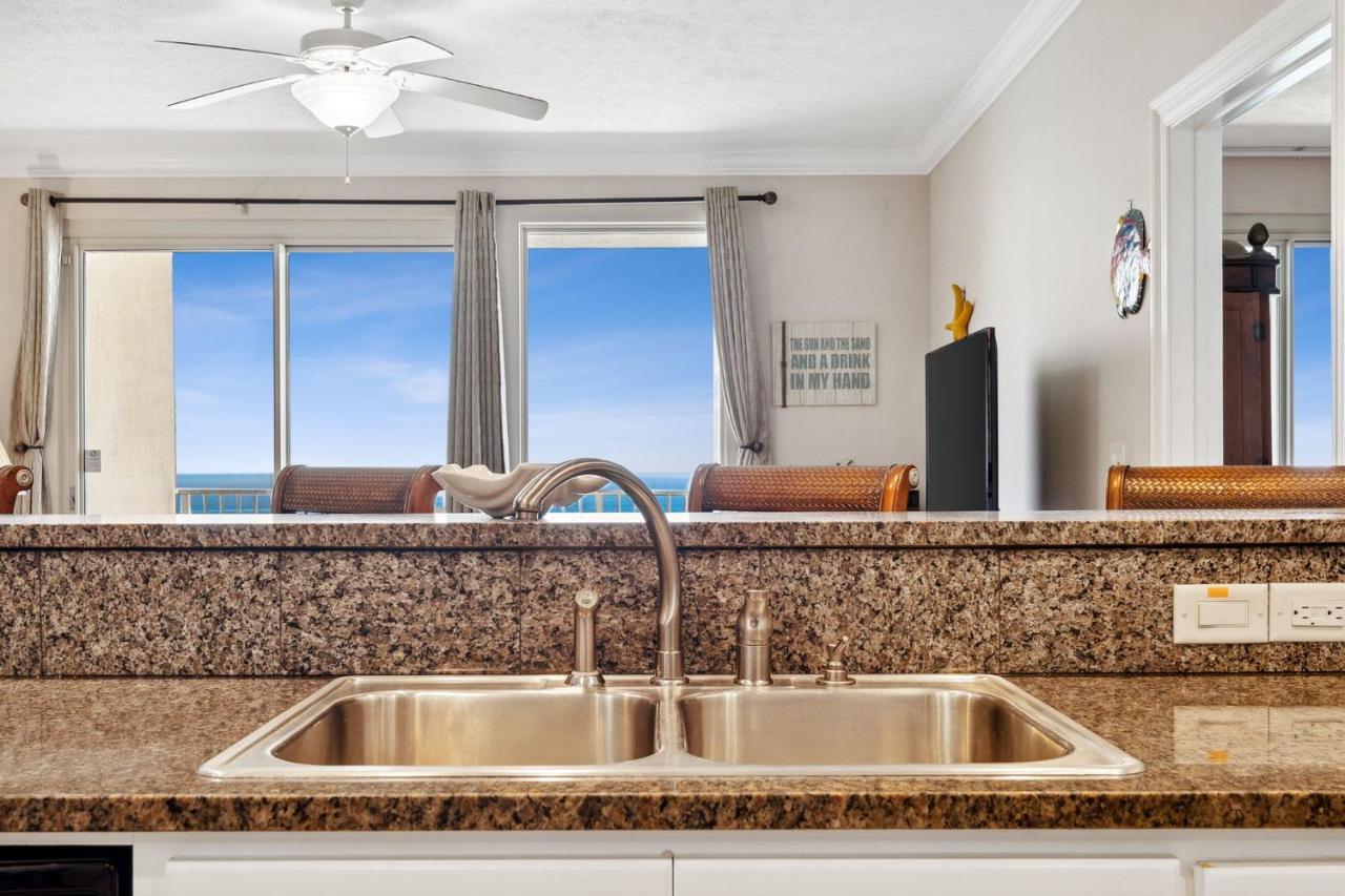 Apartment Treasure Island 1609 *